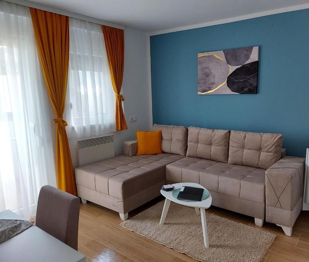 Apartmani Lotus 브르드니크 외부 사진
