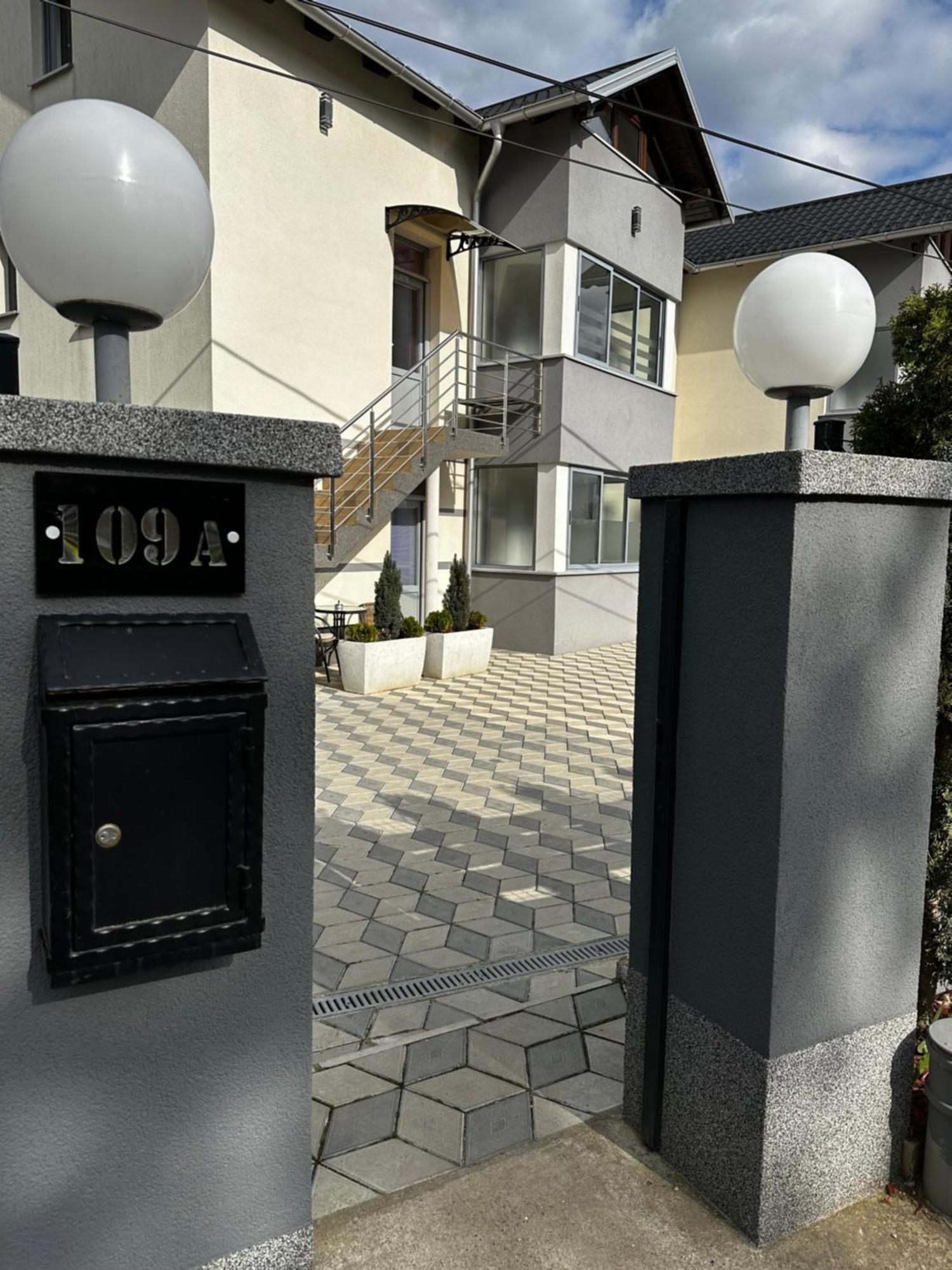 Apartmani Lotus 브르드니크 외부 사진