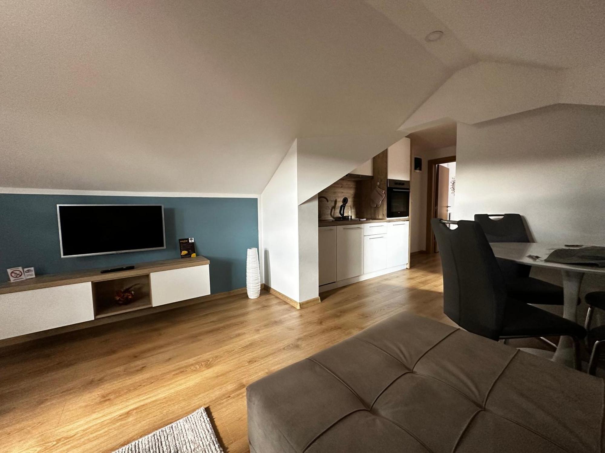 Apartmani Lotus 브르드니크 외부 사진