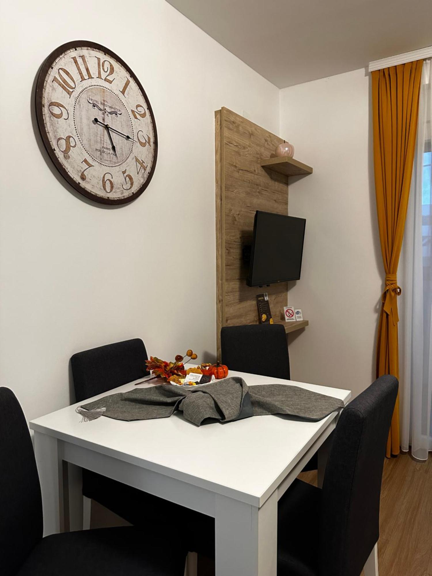 Apartmani Lotus 브르드니크 객실 사진