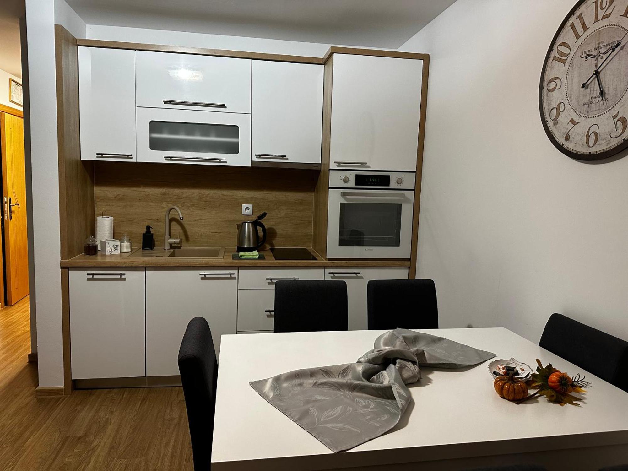 Apartmani Lotus 브르드니크 객실 사진