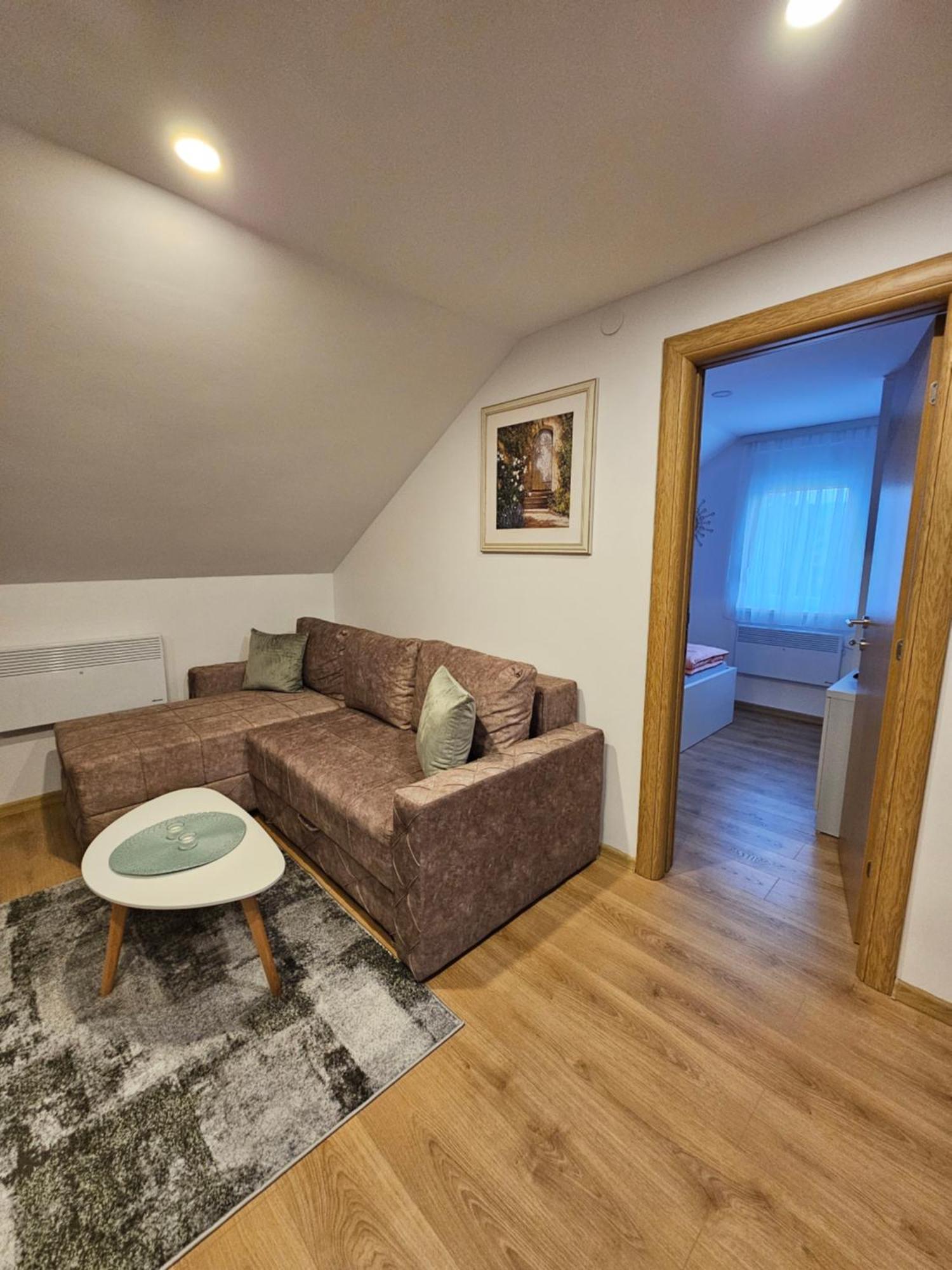Apartmani Lotus 브르드니크 외부 사진
