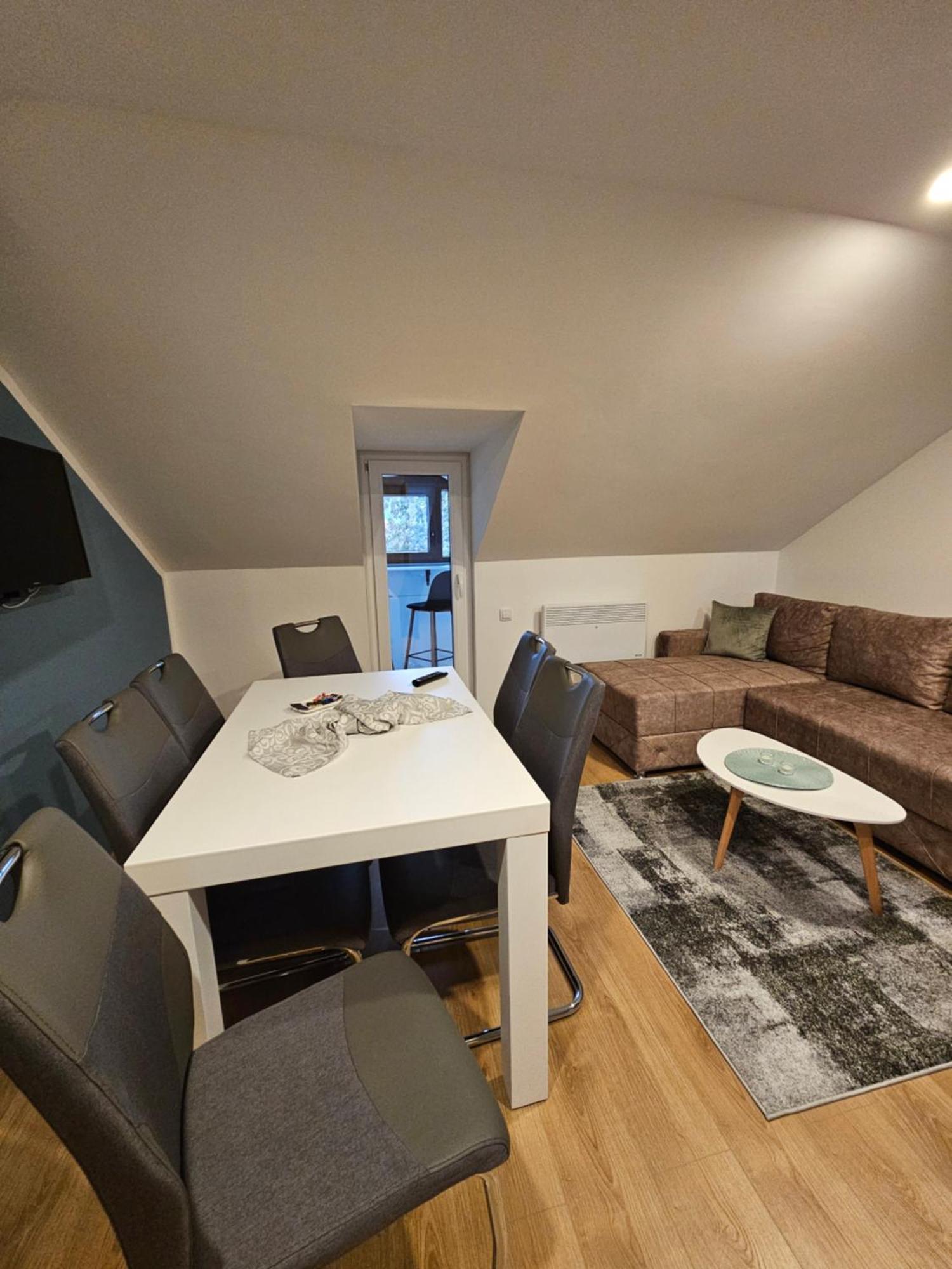 Apartmani Lotus 브르드니크 외부 사진